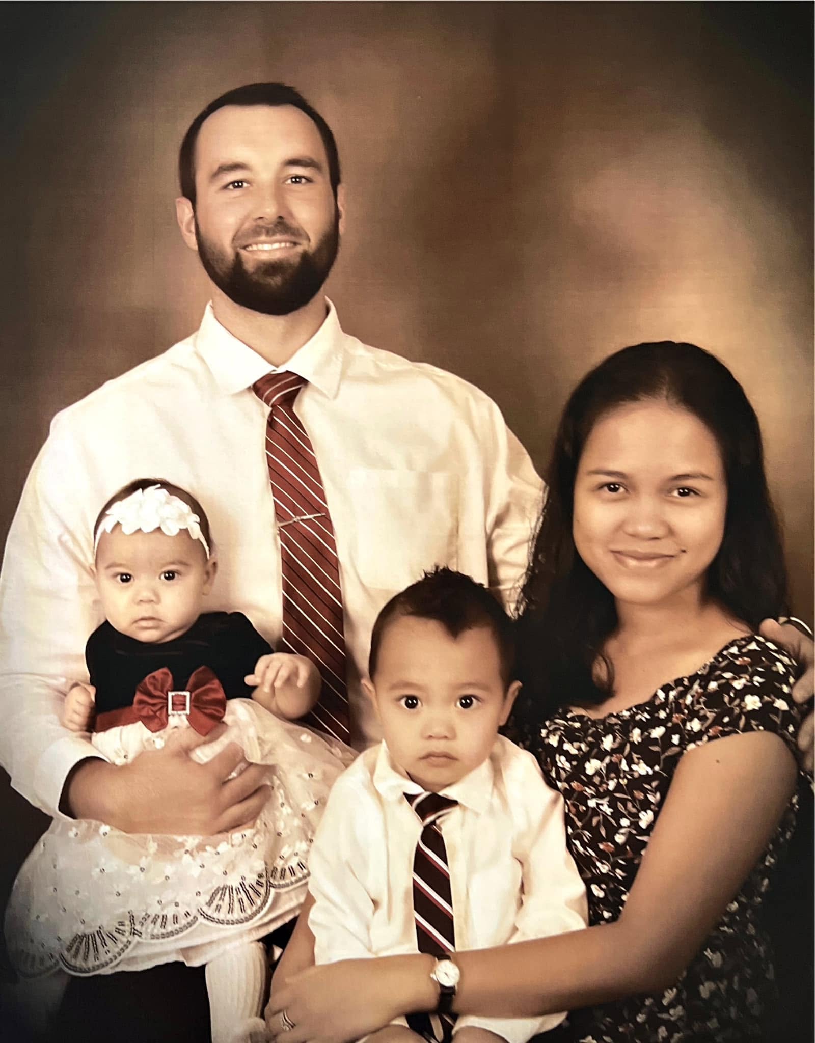 Missionary and family - Stedfast Baptist Philippines